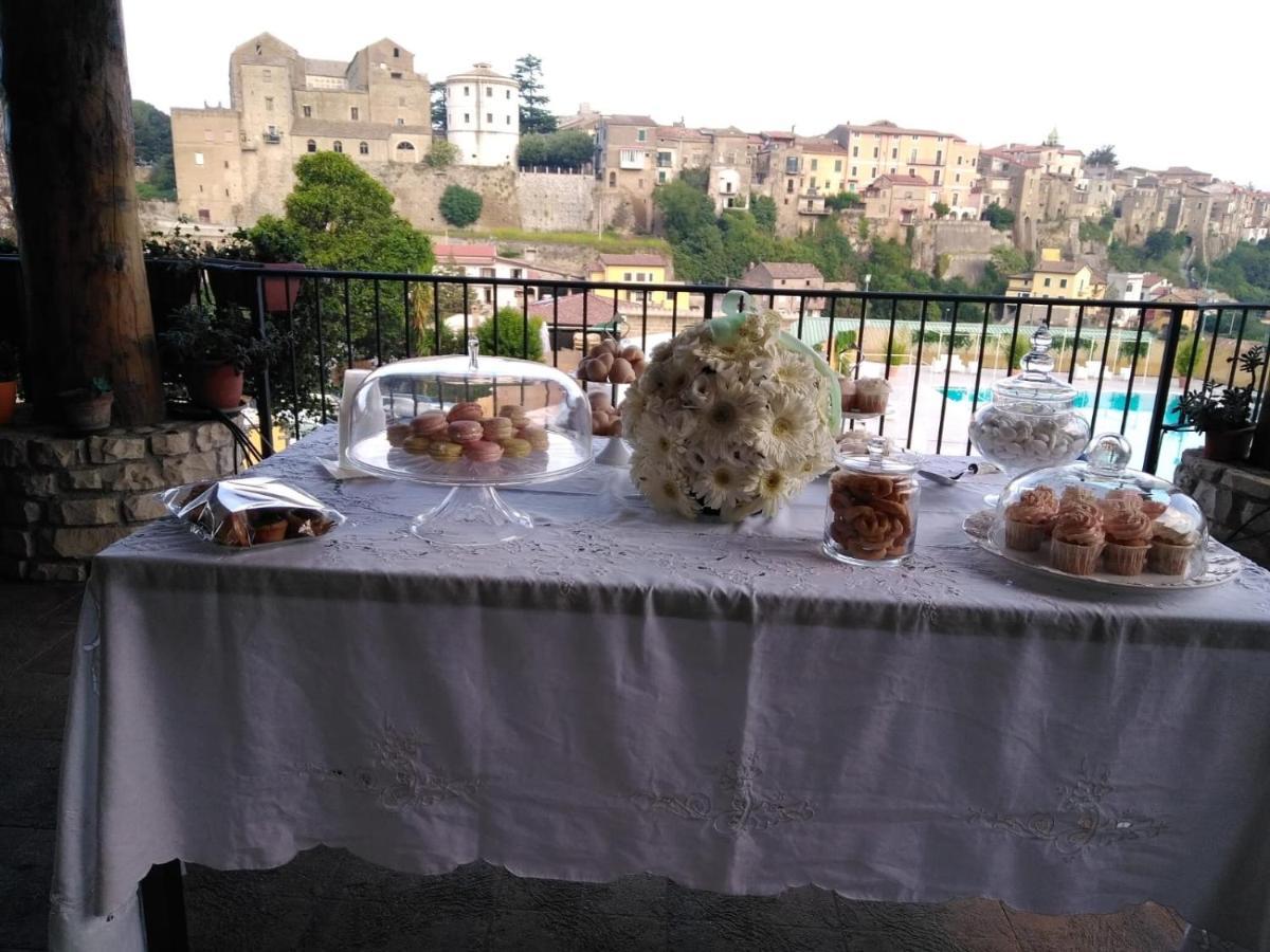 Le Rocce Panzió SantʼAgata deʼ Goti Kültér fotó